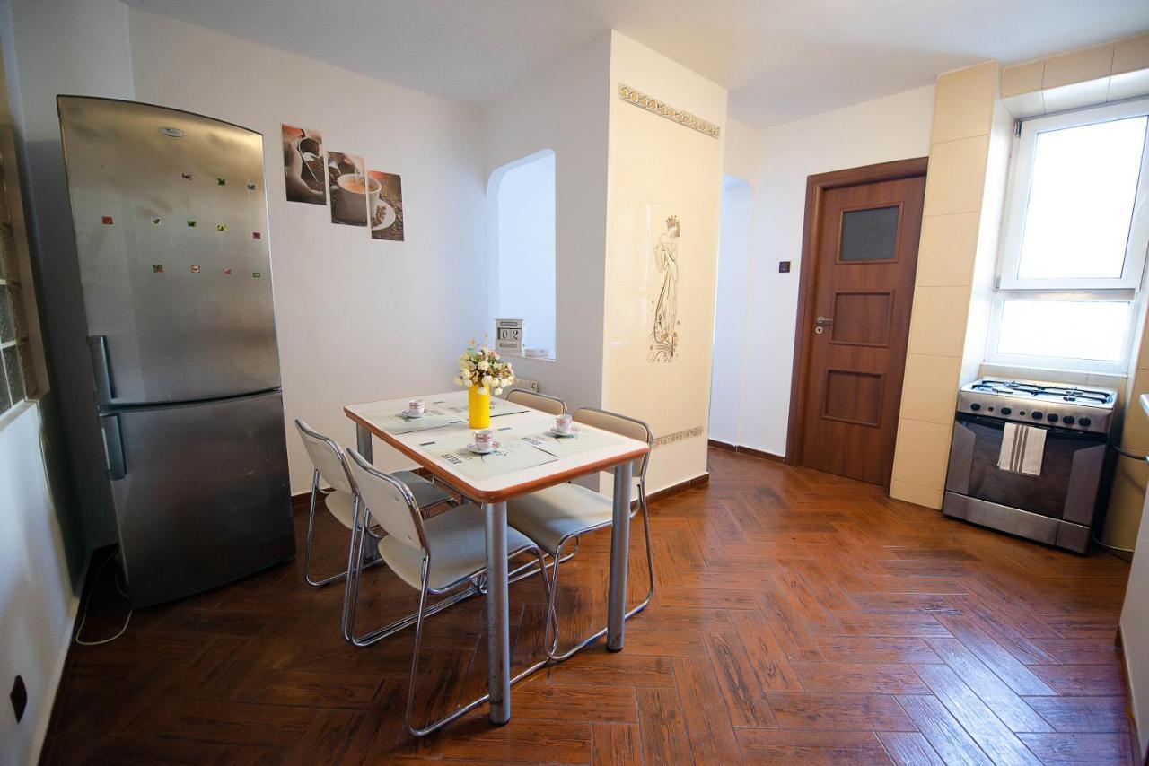 Stefania Apartment-camere private Braszów Zewnętrze zdjęcie